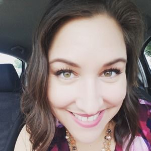 Meet your Posher, Monique